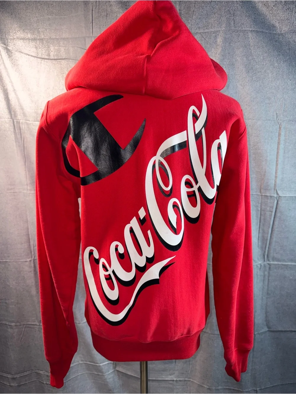 Champion bold red